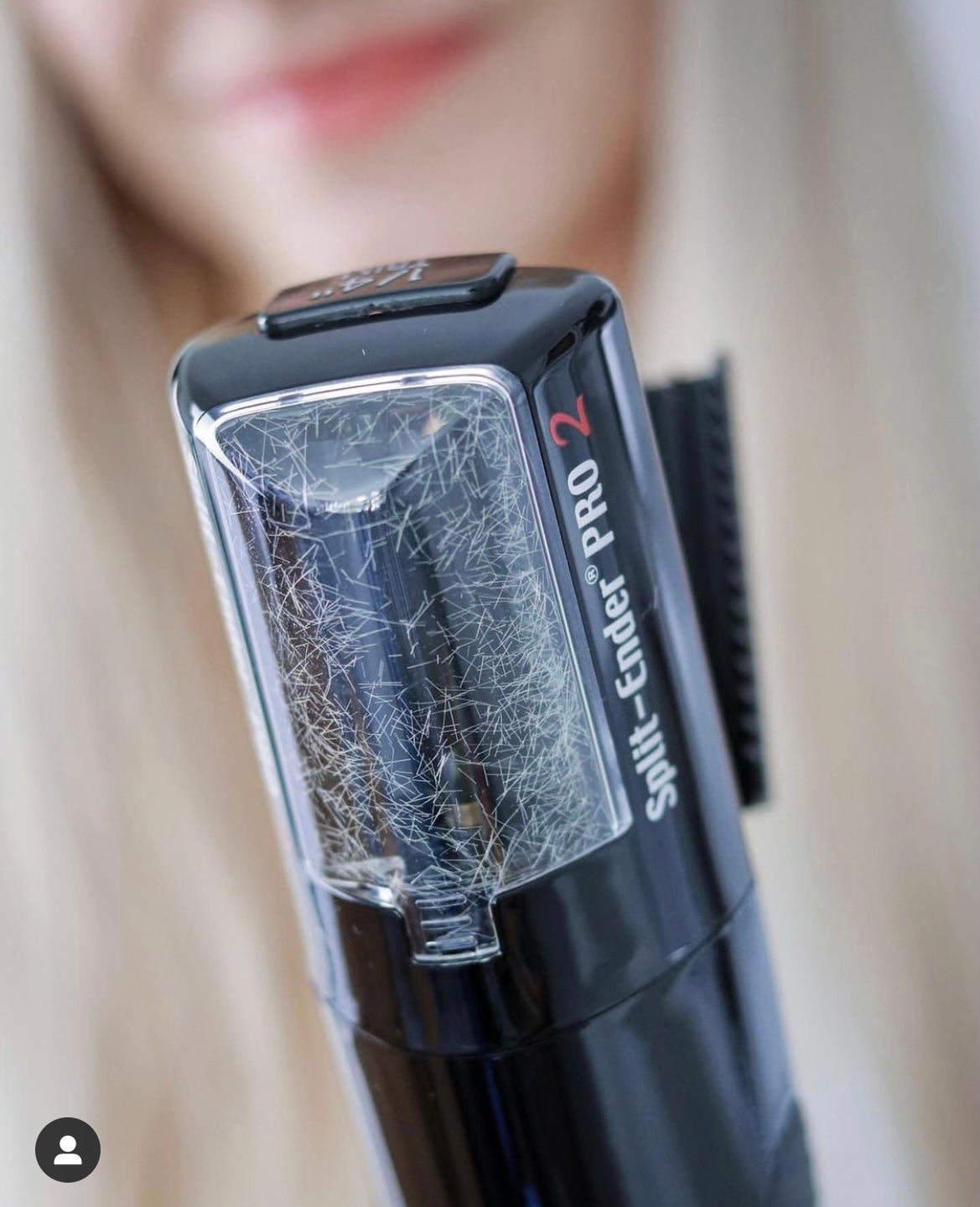 SPLIT ENDER PRO “ embellecedor de puntas SIN MODIFICAR el largo de tu pelo,  es una maquinita inteligente que va cortando menos de medio…